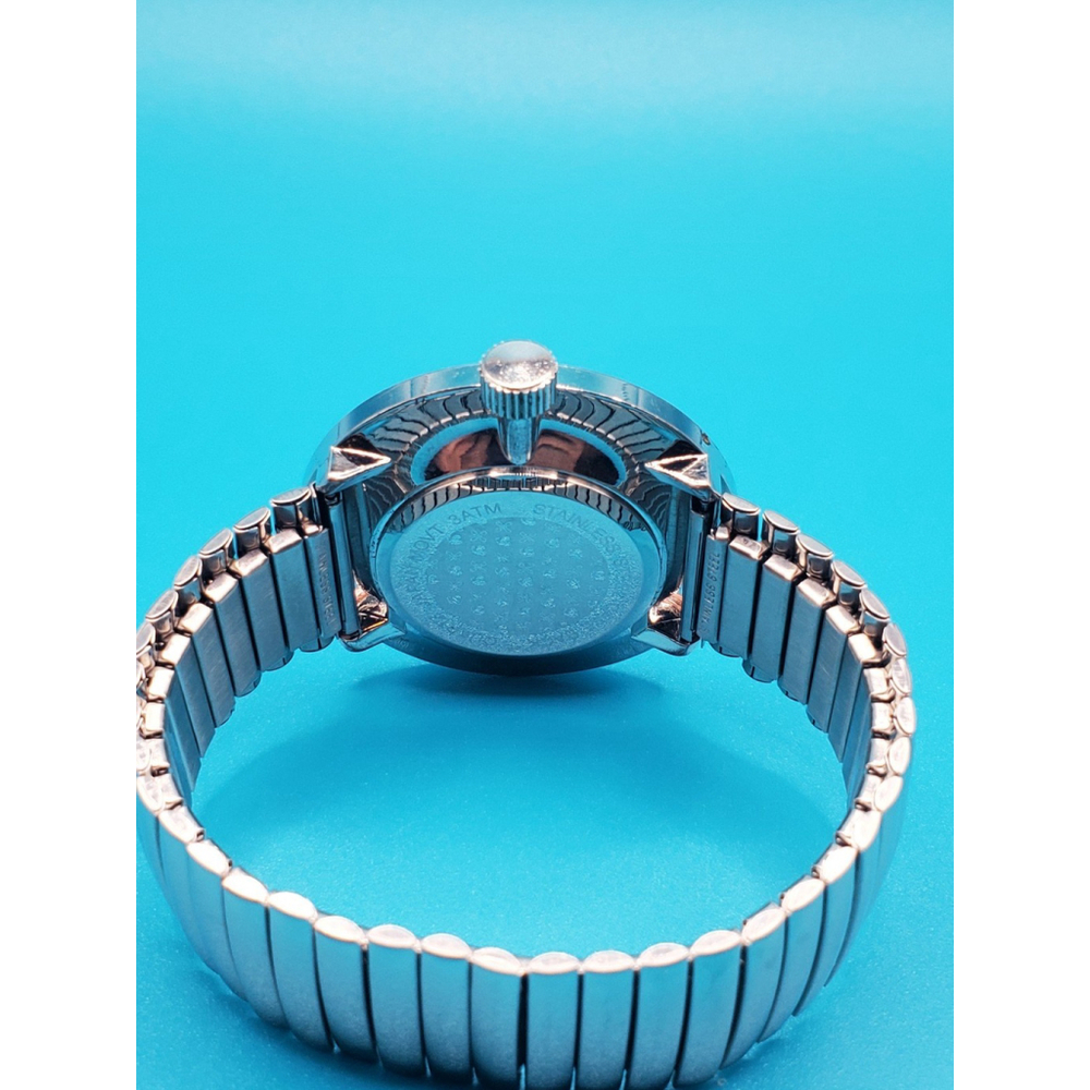 Womens Watch - Picture 6 of 9